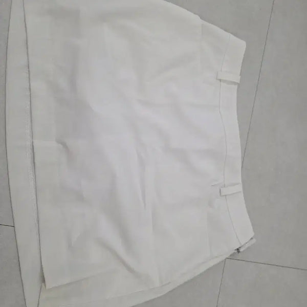 [BUNJANG] Titleist Women's Golf Skirt White Size 26 / 타이틀리스트 여성 스커트 26