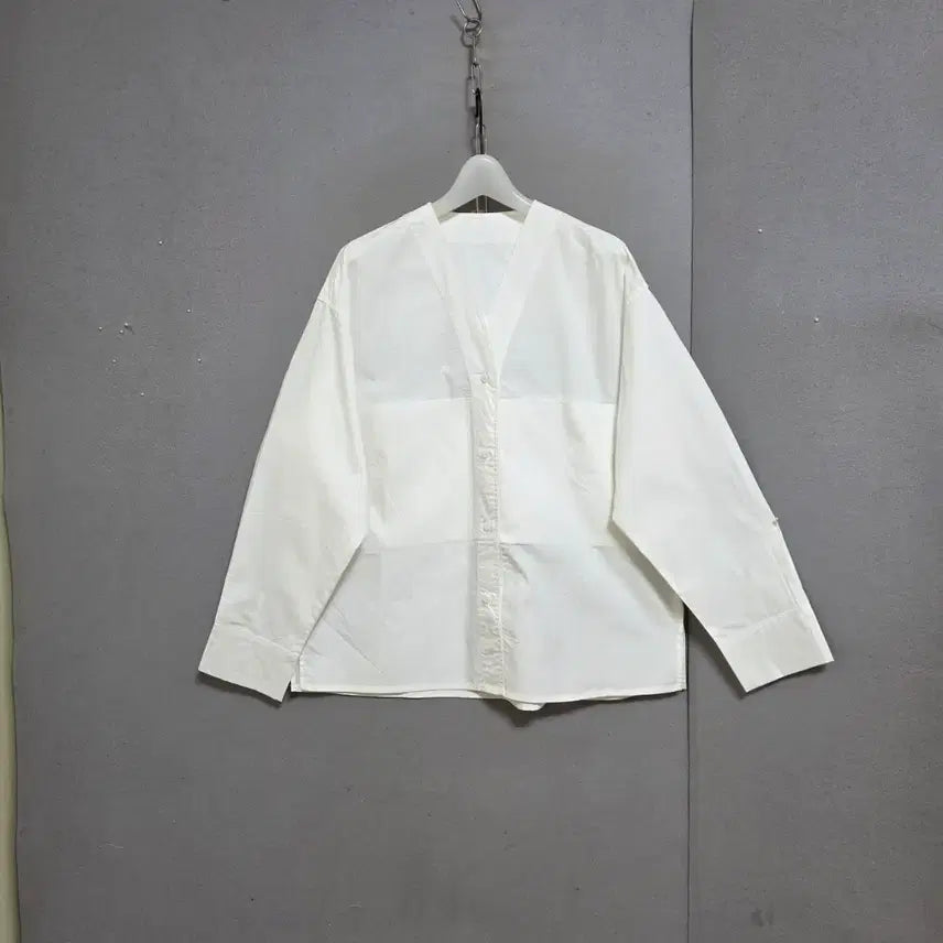 [BUNJANG] Ashley Shop Women's White Oversized Pocket Blouse FF (Size 55-77) / 큰주머니 블라우스 FF   n5213