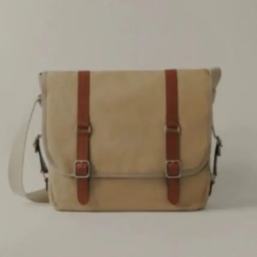 [BUNJANG] TWEETIE Bootbag Large (Beige) / 투티에 부트백 라지(베이지)