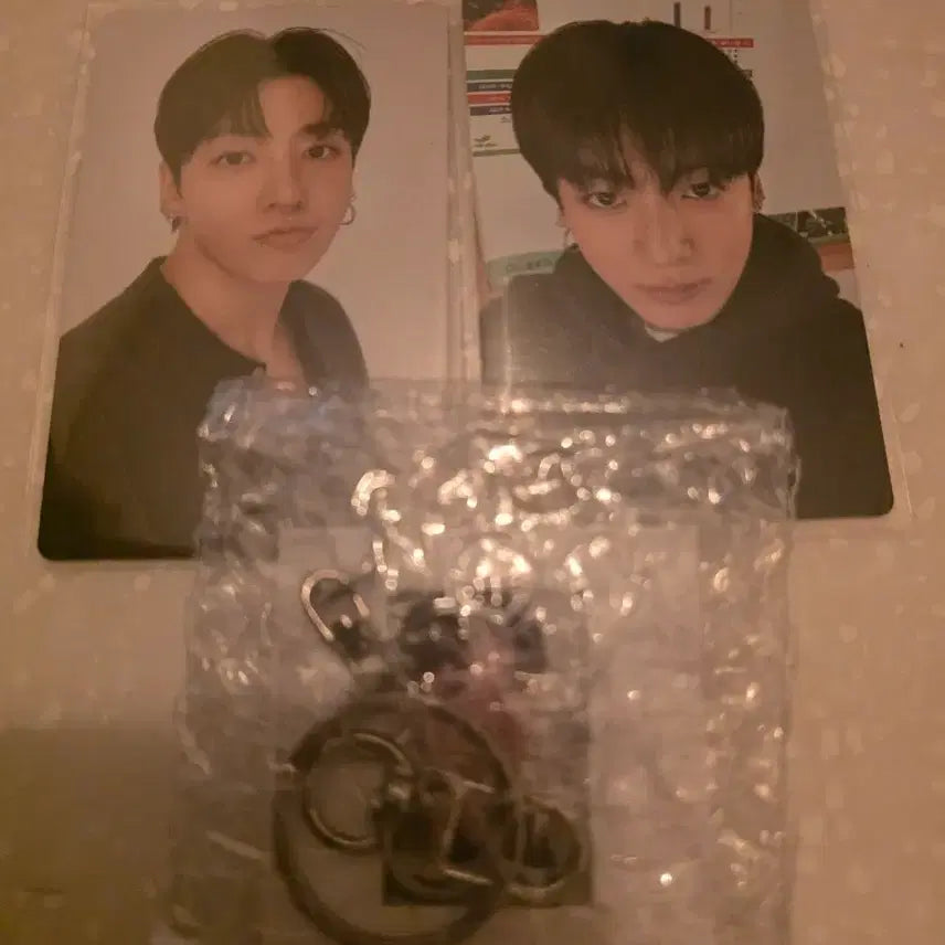 [BUNJANG] BTS Jungkook Arirang Weverse Exclusive Photocard & Keyring Set / 방탄 정국 JK 아리랑 위버스 예약특전 셀피 포카 키링 세트