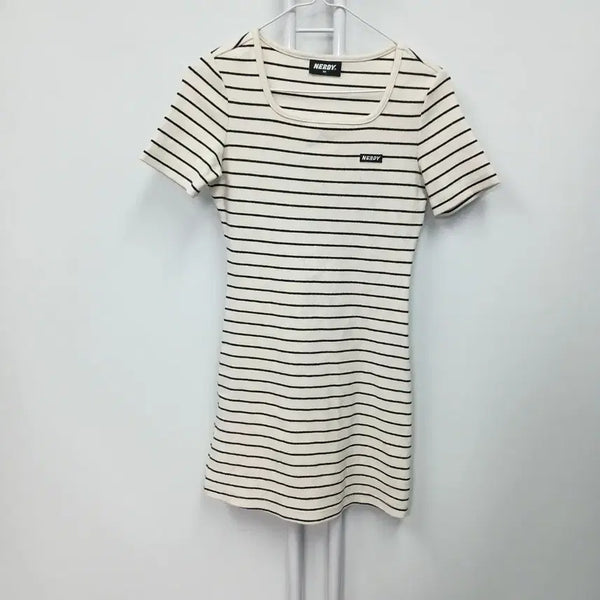 [BUNJANG] Nerdy 23SS Square Neck Short Sleeve Knit Dress / NERDY 23SS 스퀘어넥 반팔 니트 원피스 44