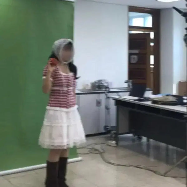 [BUNJANG] Tomato Girl Mori Girl Concept Graduation Photo Costume Rental / 컨셉 졸사 토마토 소녀 모리걸