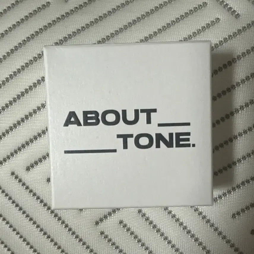 [BUNJANG] Abouttone Blur Powder Pact 02 Light / 어바웃톤 블러 파우더 팩트 02 라이트