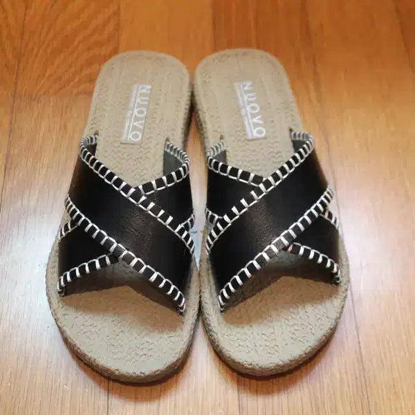 [BUNJANG] NUOVO Strappy Flat Sandals (235mm) / 누오보샌들 235사이즈 샌들235 샌들230 스트랩샌들 쪼리샌들 여성샌들