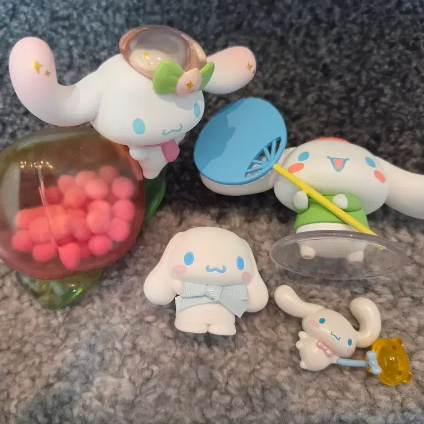 [BUNJANG] Sanrio Cinnamoroll Figure Collection Badge / 산리오 시나모롤 피규어 모음 뱃지