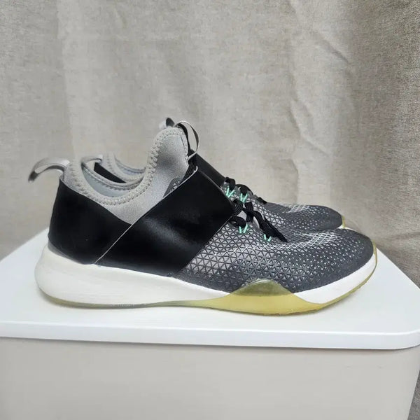 [BUNJANG] Nike Air Zoom Strong Running Shoes / 245 나이키에어줌 스트롱 런닝화   -936