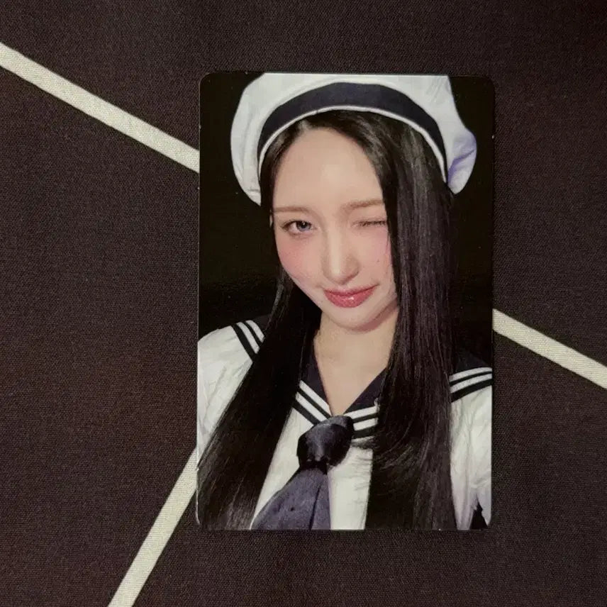 [BUNJANG] IVE REVEIVE+ Withmuu Lucky Draw Gaeul Photocard / 아이브 REVIVE+ 리바이브 위드뮤 럭드 가을 포카 마린룩 팬콘