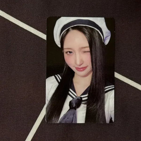 [BUNJANG] IVE REVEIVE+ Withmuu Lucky Draw Gaeul Photocard / 아이브 REVIVE+ 리바이브 위드뮤 럭드 가을 포카 마린룩 팬콘