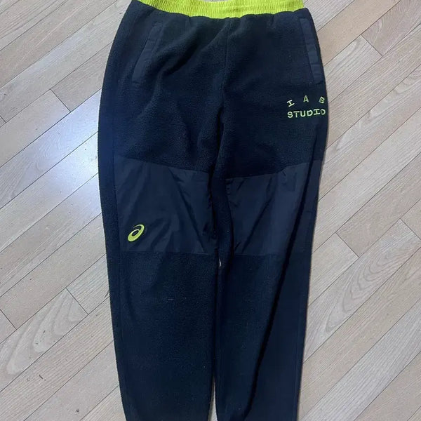 [BUNJANG] Asics x IAB Collaboration Fleece Pants / Asics x IAB 풀리스 바지 (85 size)