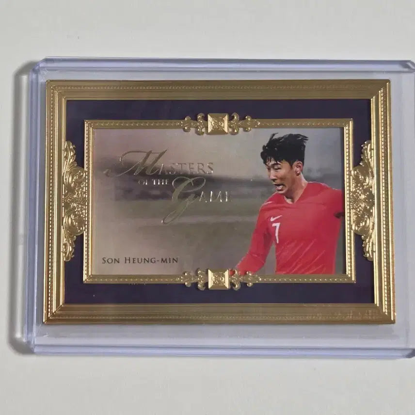 [BUNJANG] Son Heung-min 2021 Futera Masters of the Game Gold Frame Limited Edition Card (11 Copies) / 2021 퓨테라 손흥민 골드 프레임 11장 한정 카드