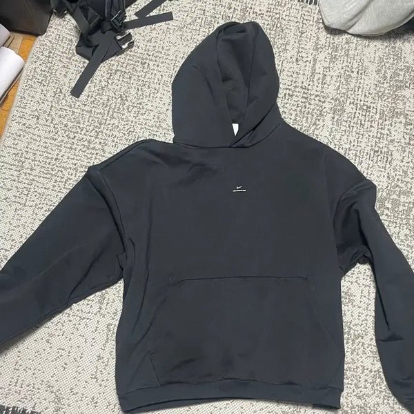 [BUNJANG] Nike Therma-FIT Standard Issue Hoodie Black / 나이키 써마 핏 스탠다드 이슈 후드 블랙