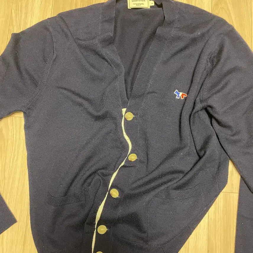 [BUNJANG] Maison Kitsuné Navy Fox Patch Cardigan L / 메종키츠네 네이비 가디건 L 폭스 패치