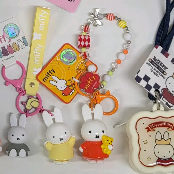 [BUNJANG] Miffy Standing Sitting Figure Keyring Pouch Bundle Set / 미피 서있는 앉아있 피규어 키링 파우치