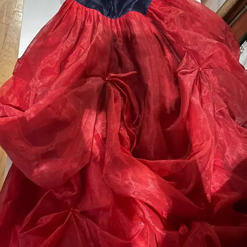 [BUNJANG] Red Hanbok Dress (Excluding Bolero) Size 55 / 가격내림없음)레드 한복 드레스 한복 치마 (볼레로 미포함)