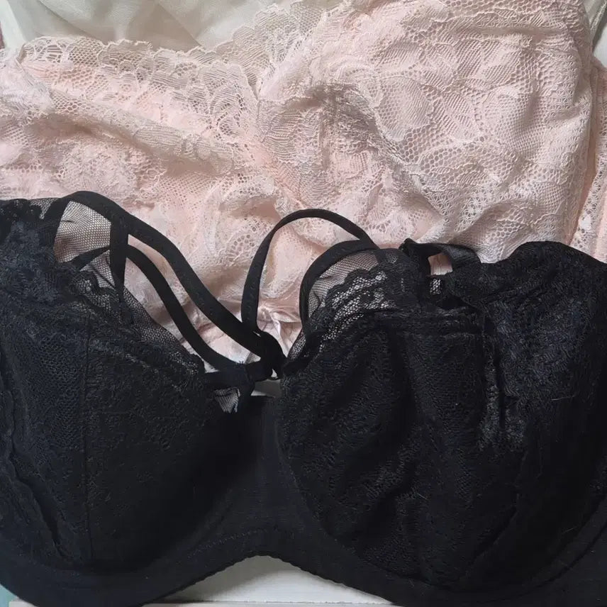 [BUNJANG] Aiméefeel Glamour Cup Bra Set H80 / 에메필 H80 글래머컵 브라 2세트 팝니다!(새제품)