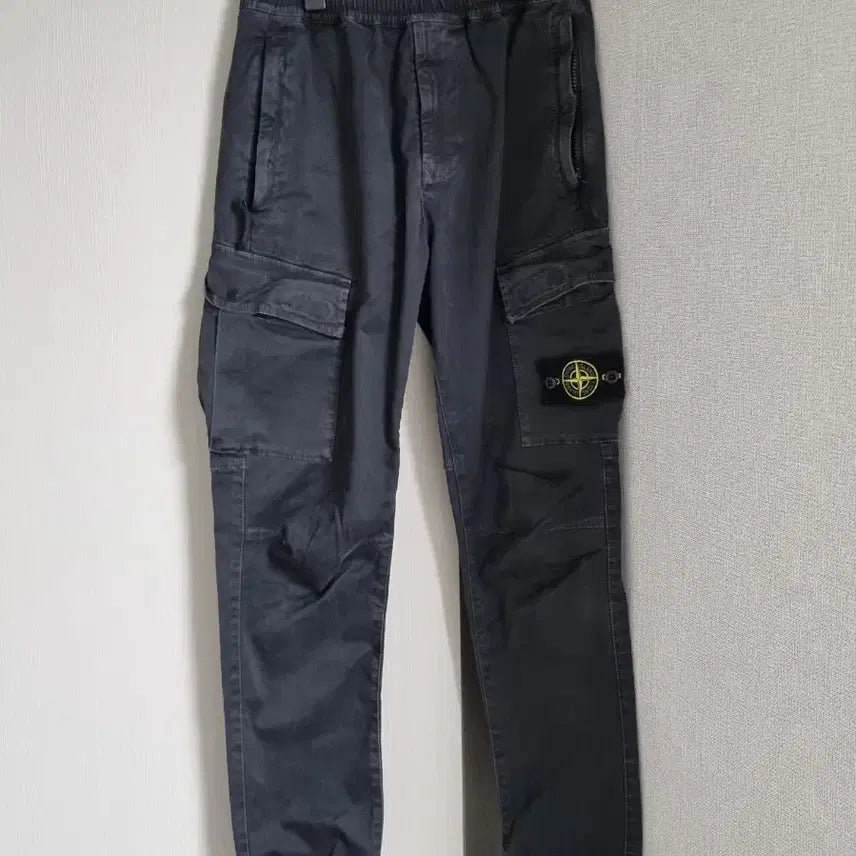 [BUNJANG] Stone Island Washed Cargo Pants / 스톤아일랜드 워싱 카고팬츠