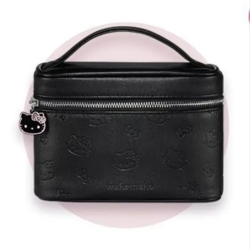 [BUNJANG] WakeMake Hello Kitty Leather Pouch / 웨메 헬로 키티 레더파우치 팝니다