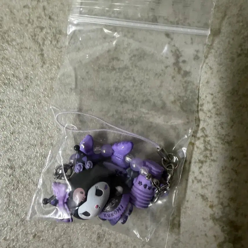 [BUNJANG] Sanrio Kirameki Gakuen Series Random Strap Kuromi / 산리오 키라메키 학원 시리즈 랜덤 스트랩 쿠로미
