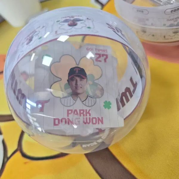 [BUNJANG] LG Twins Clover Random Keychain (Park Dong-won, Hong Chang-ki) / LG트윈스 클로버  랜덤키링 판매( 박동원, 홍창기)