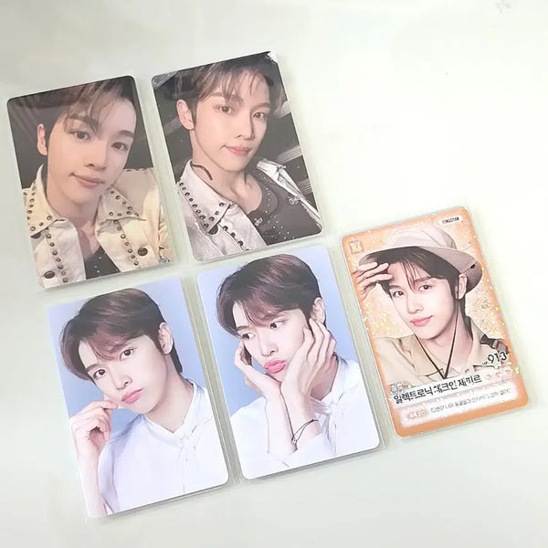 [BUNJANG] RISING LOUD Sungchan Special B Version Photocard Set / 라이징 라우드 파이널 성찬 트레카 양도