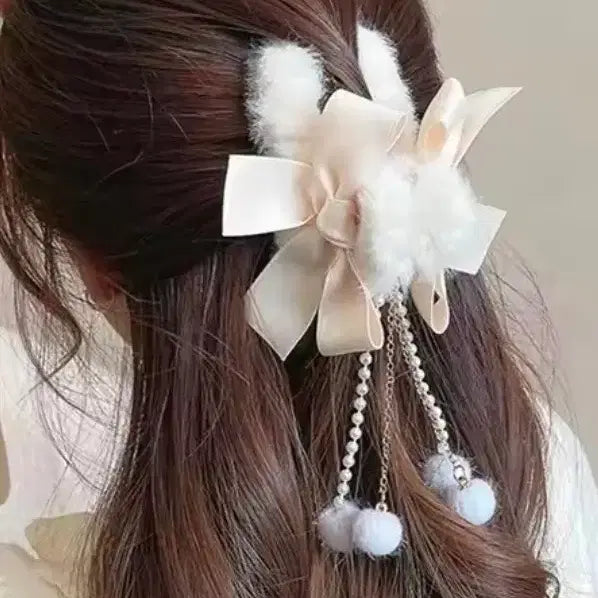 [BUNJANG] Faux Fur Ribbon Pearl Hair Claw Clip (White/Brown) / 새제품 털 리본 진주 집게핀 헤어 털집게핀 화이트 브라운 개당