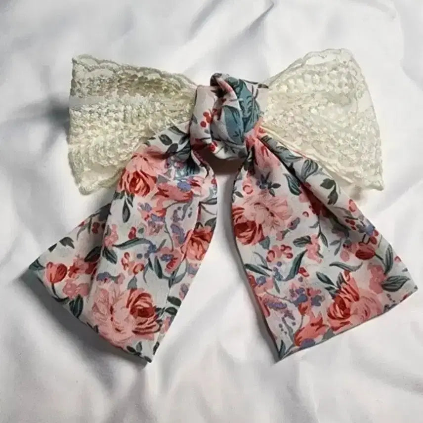 [BUNJANG] Chiffon Lace Ribbon Hairpin (Pink/Blue) / 새제품 헤어핀 레이스 자동핀 리본 쉬폰 여름 머리핀 핑크,블루