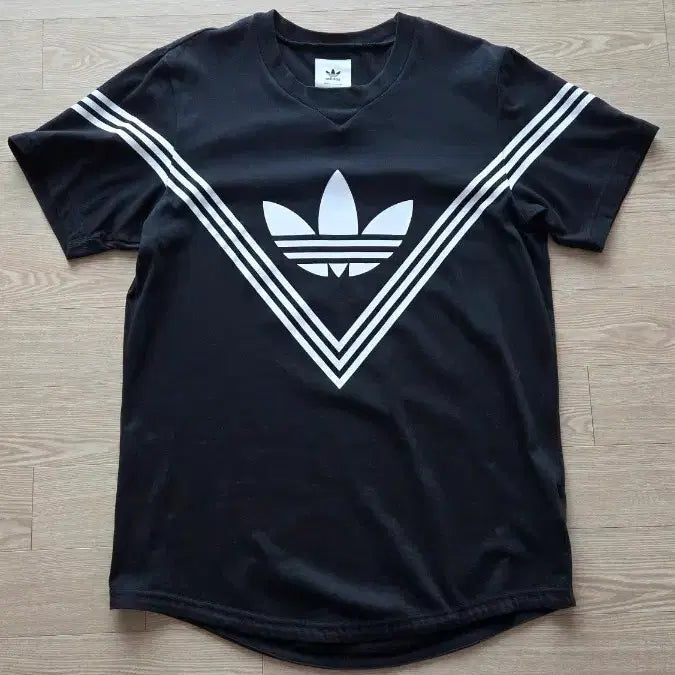 [BUNJANG] Adidas x White Mountaineering Collaboration Short Sleeve T-Shirt / 아디다스 화이트마운티어링 콜라보 반팔