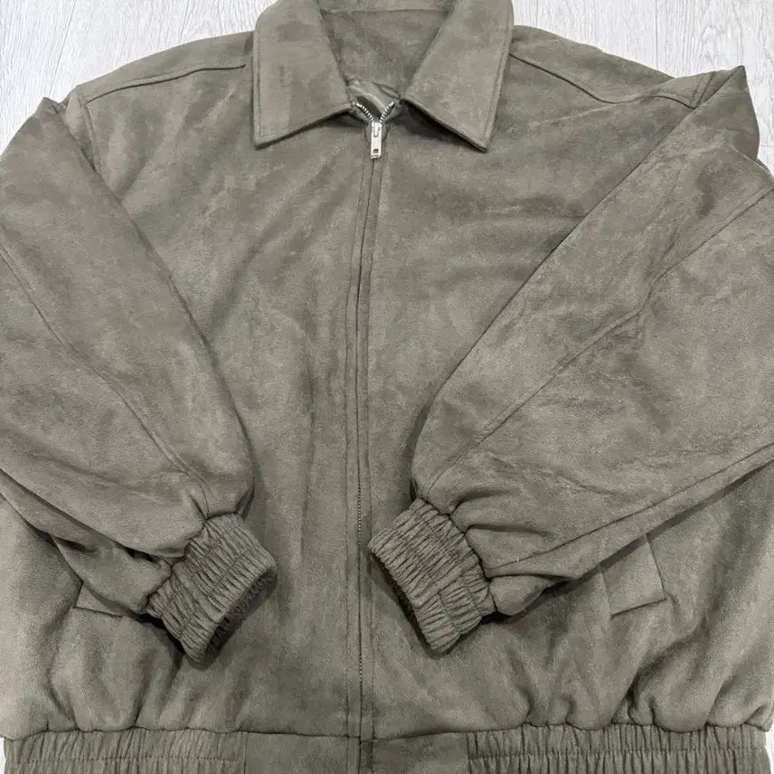 [BUNJANG] Standard Error Suede Blouson Jacket Khaki Medium / 스텐다드 에러 블루종 카키 M