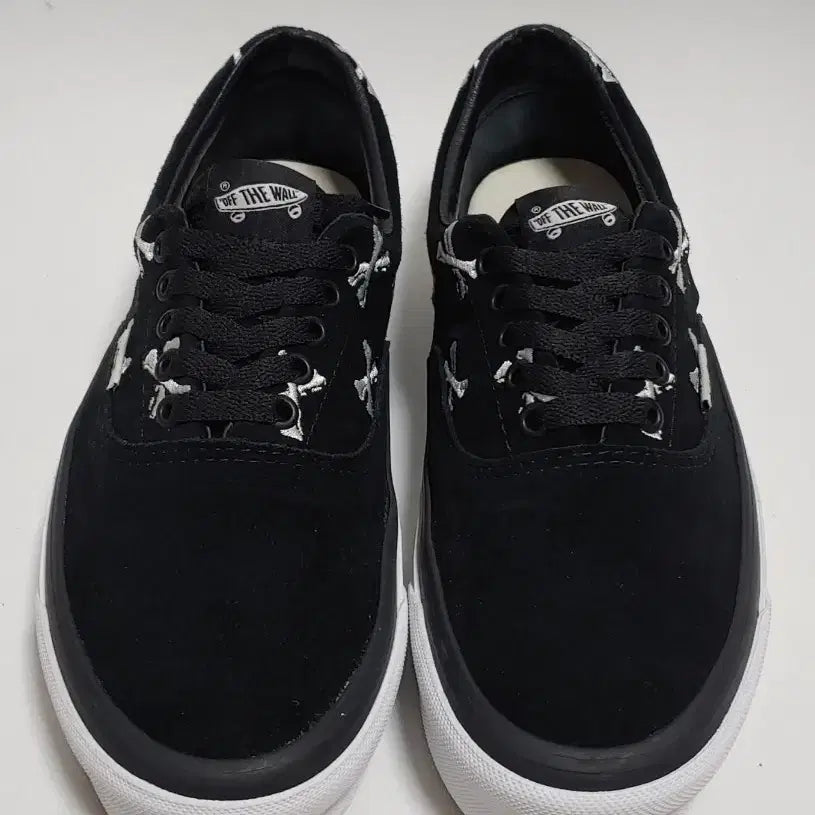 [BUNJANG] Vans Vault x WTAPS OG Era LX Black Sneakers / 반스 볼트 x 더블탭스 OG 에라 LX 블랙 275