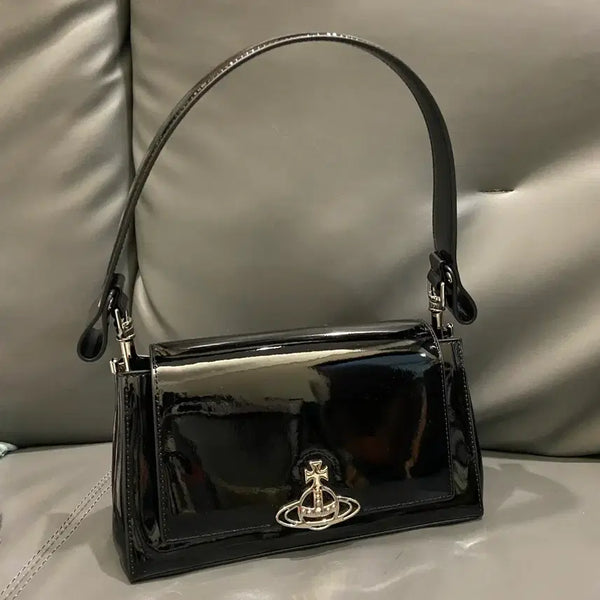 [BUNJANG] Vivienne Westwood Patent Hazel Medium Handbag Black / 비비안 웨스트우드 페이던트 헤이즐 미디움 핸드백 블랙