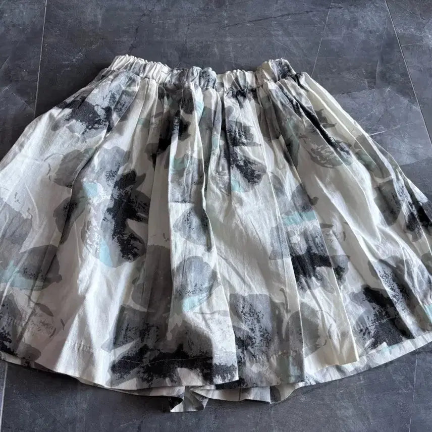 [BUNJANG] Flower Pattern Skirt / 플라워 패턴 밴딩 스커트