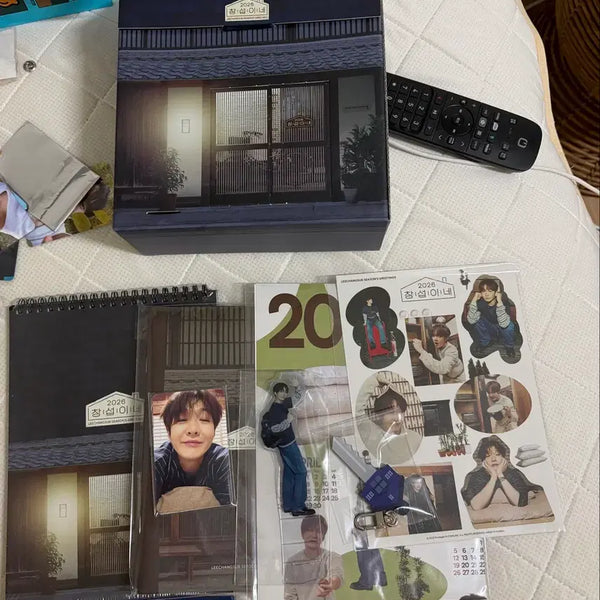 [BUNJANG] Lee Changsub 2026 Season's Greetings / 이창섭 시즌그린팅