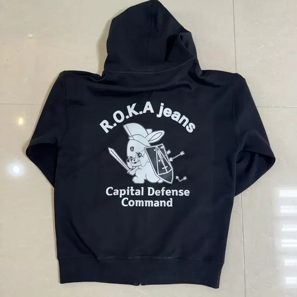 [BUNJANG] NewJeans x SUBARIS Collaboration Limited Edition 'Rocca' Hooded Zip-Up (Sealed) / 단종된 한정판 뉴진스X수방사 콜라보 뉴진스 로카 후드집업 미개봉 새제품