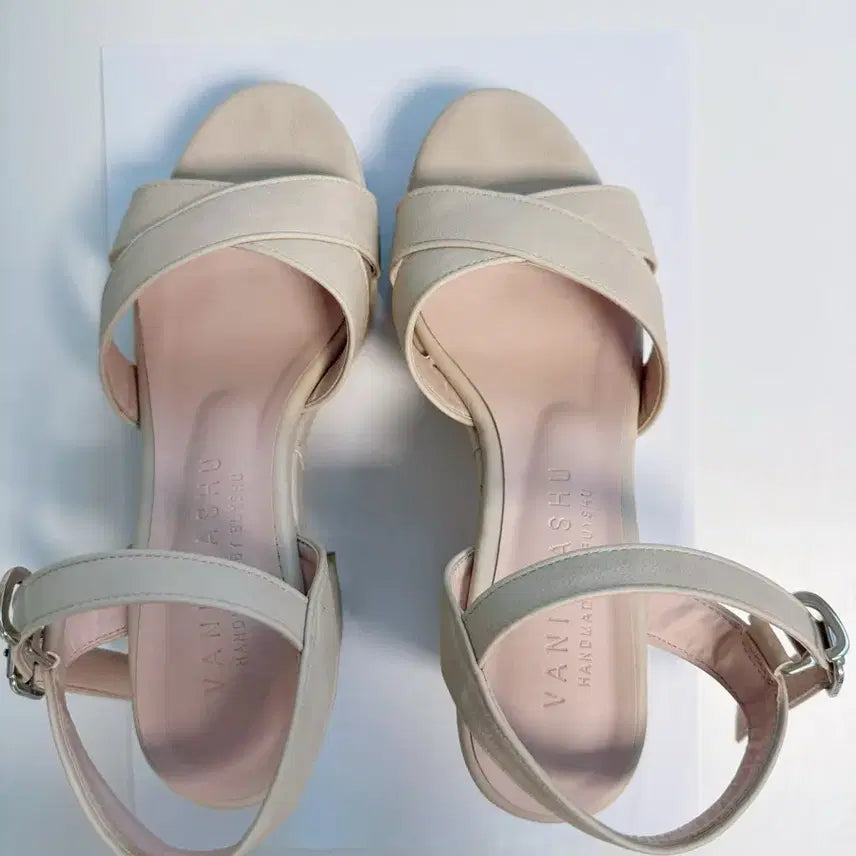 [BUNJANG] Pink Elephant Platform Sandals (Beige, 225) / 분홍코끼리 가보시샌들(225)