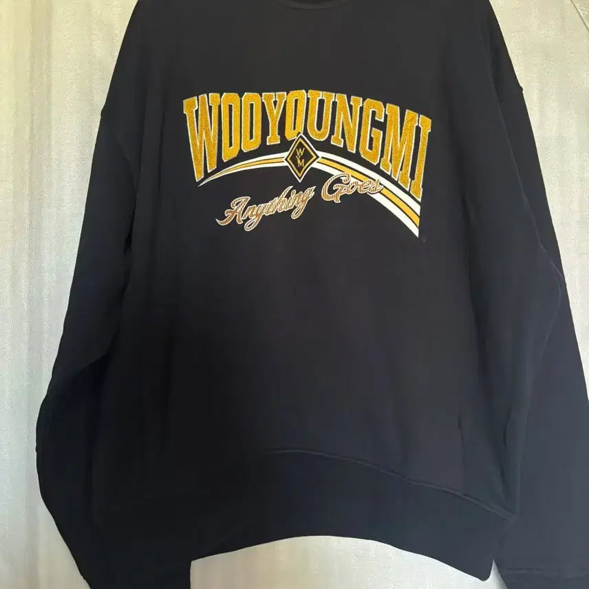 [BUNJANG] Wooyoungmi Men's Navy Lenticular Logo Sweatshirt / 우영미 남성 네이비 렌티큘러 로고 스웨트셔츠
