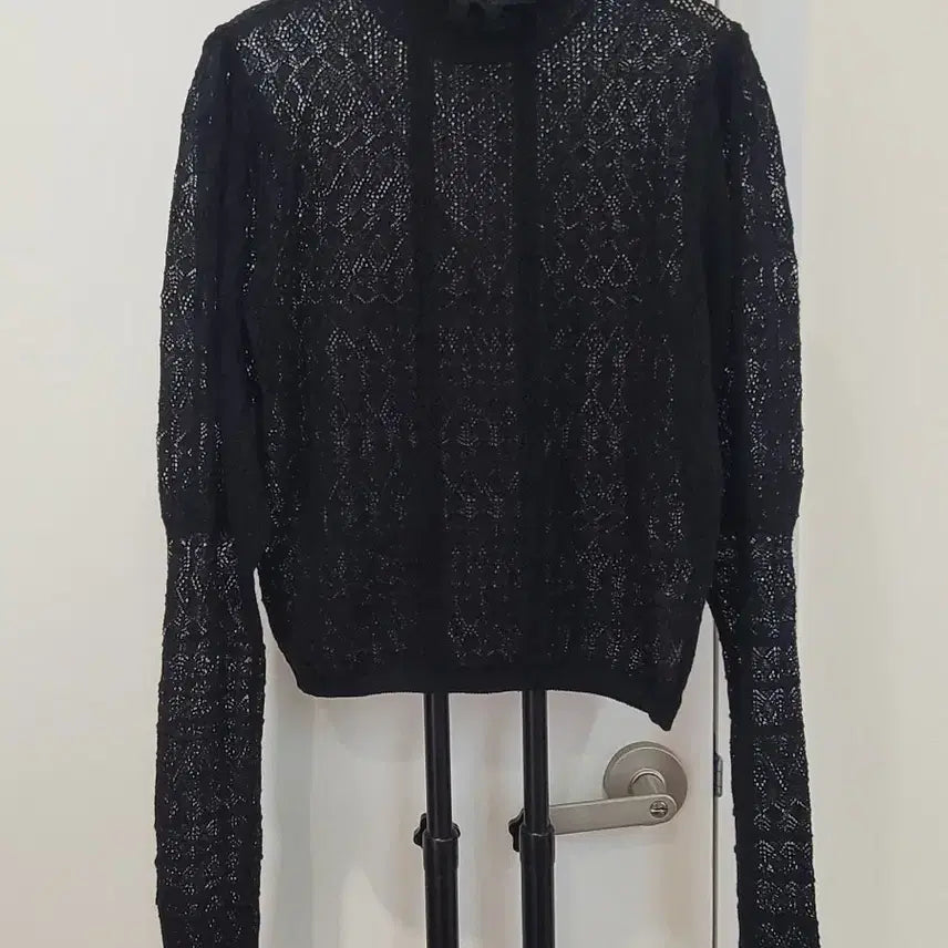 [BUNJANG] ZARA Black Sheer Ruffle Neck Lace Knit Top Size M / 자라ZARA 블랙 시스루 러플넥 레이스 니트 M사이즈