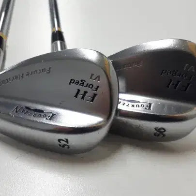 [BUNJANG] Fourteen FH V1 Forged Wedges 52 & 56 Degrees Dynamic Gold S200 / 스핀력작렬 정품 포틴 FH V1 포지드 52도 56도 웨지 다골 S200
