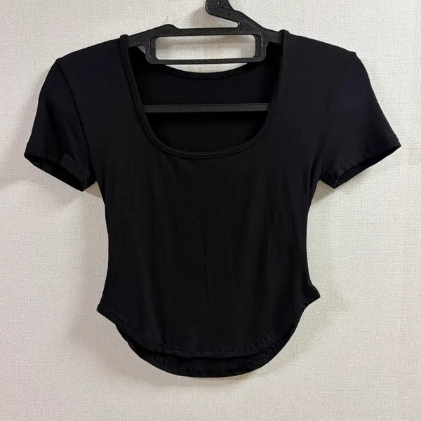 [BUNJANG] Square Neck Cropped T-Shirt / (새상품) 반팔 크롭 스퀘어넥 굴림티셔츠
