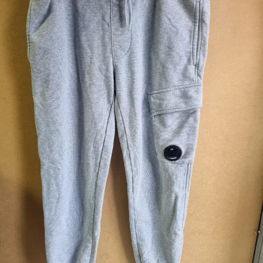 [BUNJANG] CP Company Men's Jogger Pants / CP 컴퍼니 남성 조거팬츠