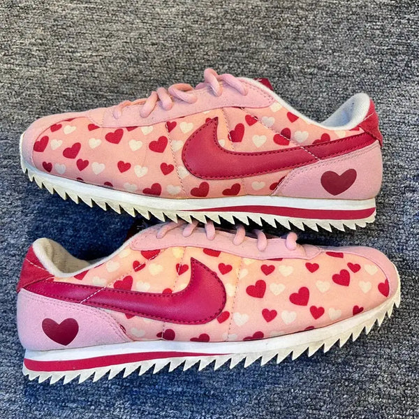 [BUNJANG] Nike Cortez Heart Edition Women's Sneakers / 나이키 하트 코르테즈 유일매물