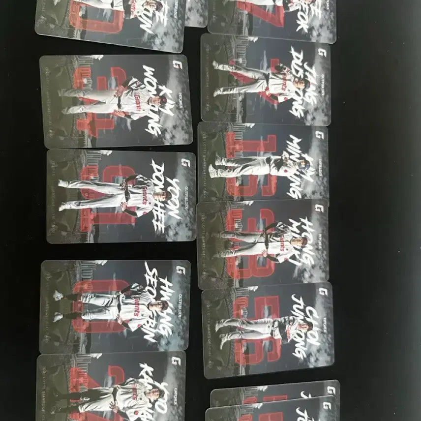 [BUNJANG] Lotte Giants 2025-2026 Photocard, Badge, and Keyring Collection / 2025~2026 롯데 자이언츠 포토카드 뱃지 키링