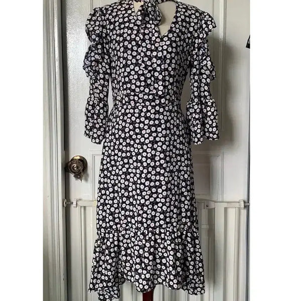 [BUNJANG] Lang&Lu Navy Daisy Print Asymmetrical Hem Dress / 랭앤루(Lang&Lu) 원피스