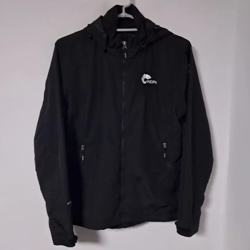 [BUNJANG] Nepa Women's Windbreaker Jacket Black Size 85 / 네파 바람막이 자켓 블랙85