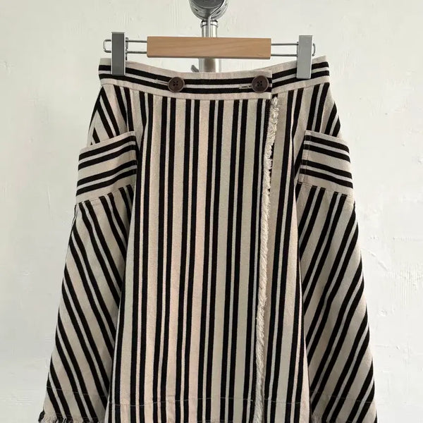 [BUNJANG] Vivienne Westwood Red Label Black Stripe Wrap Skirt / 비비안웨스트우드 레드라벨 블랙 컬러 스트라이프 랩 스커트