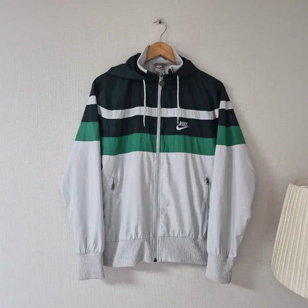 [BUNJANG] Nike Hooded Windbreaker Zip-Up Jacket / 나이키 바람막이 후드 집업