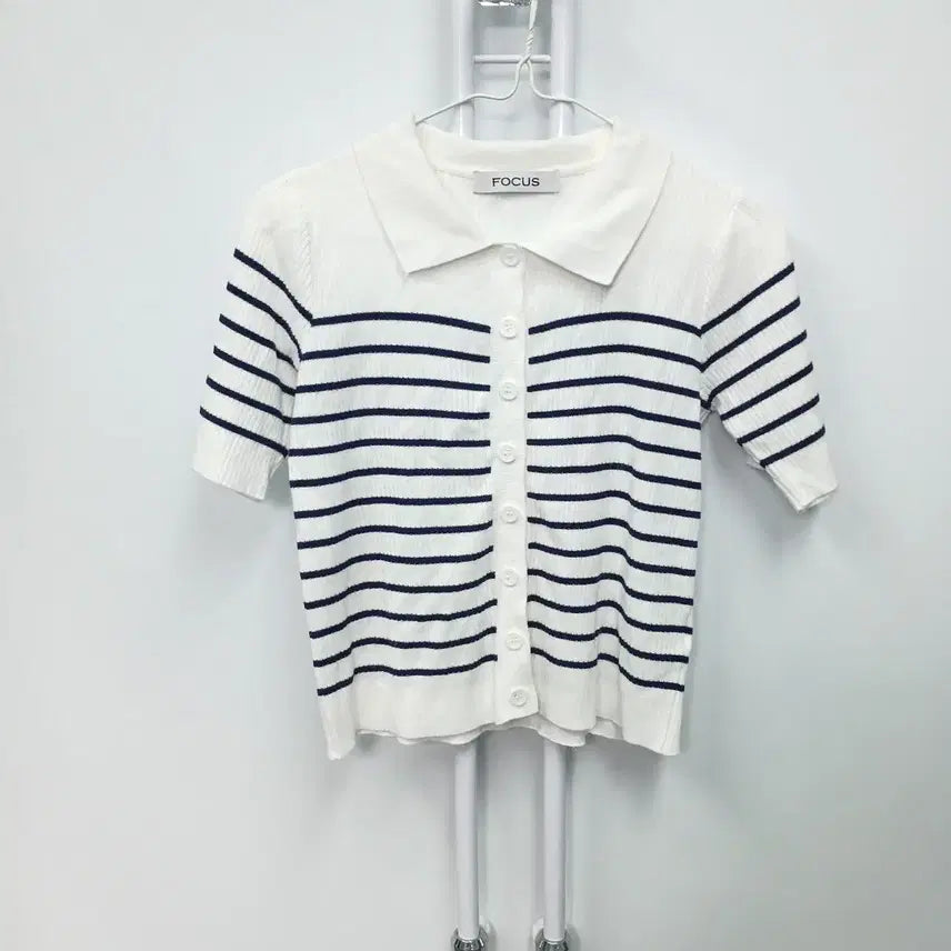 [BUNJANG] FOCUS Cropped Collar Knit Cardigan / FOCUS 크롭 반팔 카라 니트 가디건 44