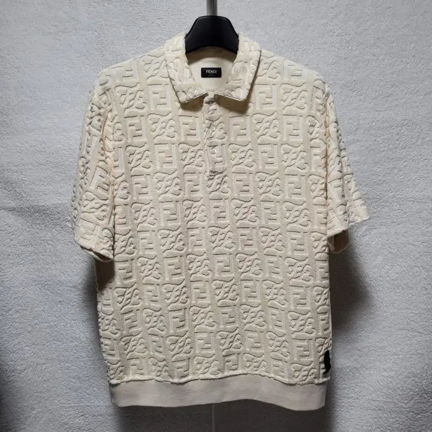 [BUNJANG] Fendi Terry Full Monogram Polo T-Shirt XXL / [정품] XXL / 펜디 풀 모노그램 테리 폴로 반팔 카라티