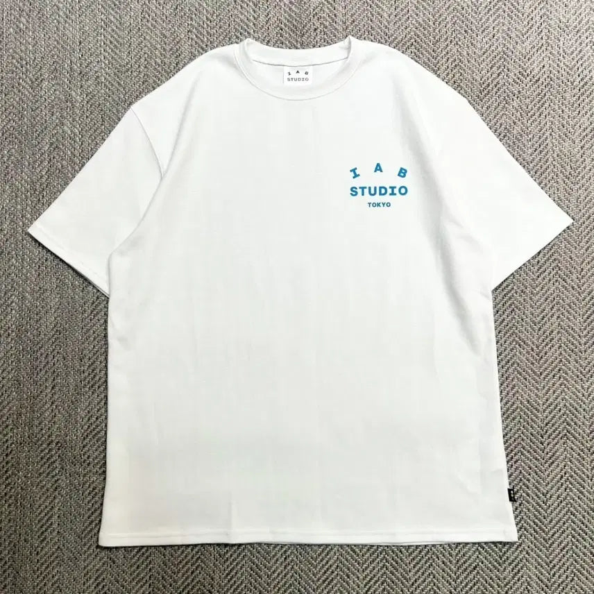 [BUNJANG] IAB Studio Tokyo Short Sleeve T-Shirt / 아이앱 도쿄 반팔