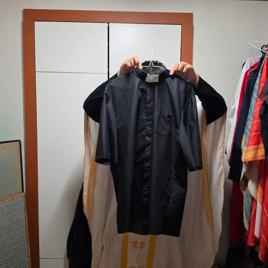 [BUNJANG] Catholic Priest Clerical Shirt Black 5XL / 가톨릭 검정색 셔츠형 사제복
