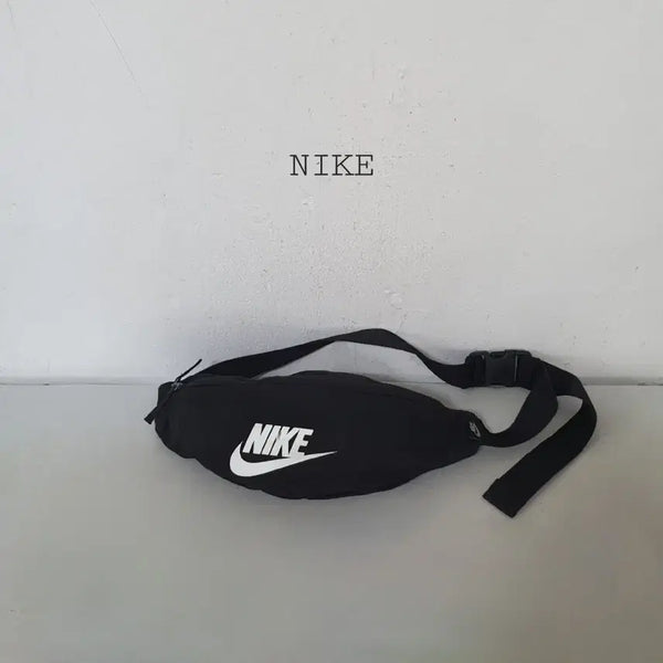 [BUNJANG] Nike Black Hip Pack Waist Bag Sling Bag / 세일)No.26051208 나이키 블랙 힙색 웨이스트백 슬링백